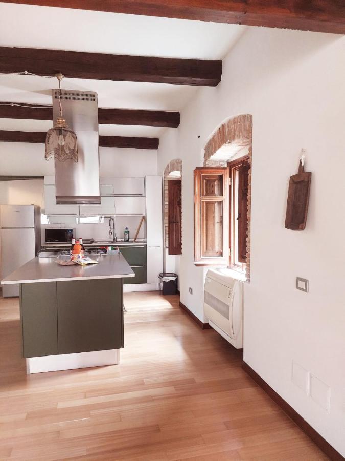 Casa Ginevra Appartement Cagliari Buitenkant foto
