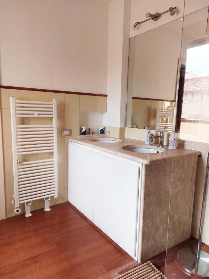 Casa Ginevra Appartement Cagliari Buitenkant foto